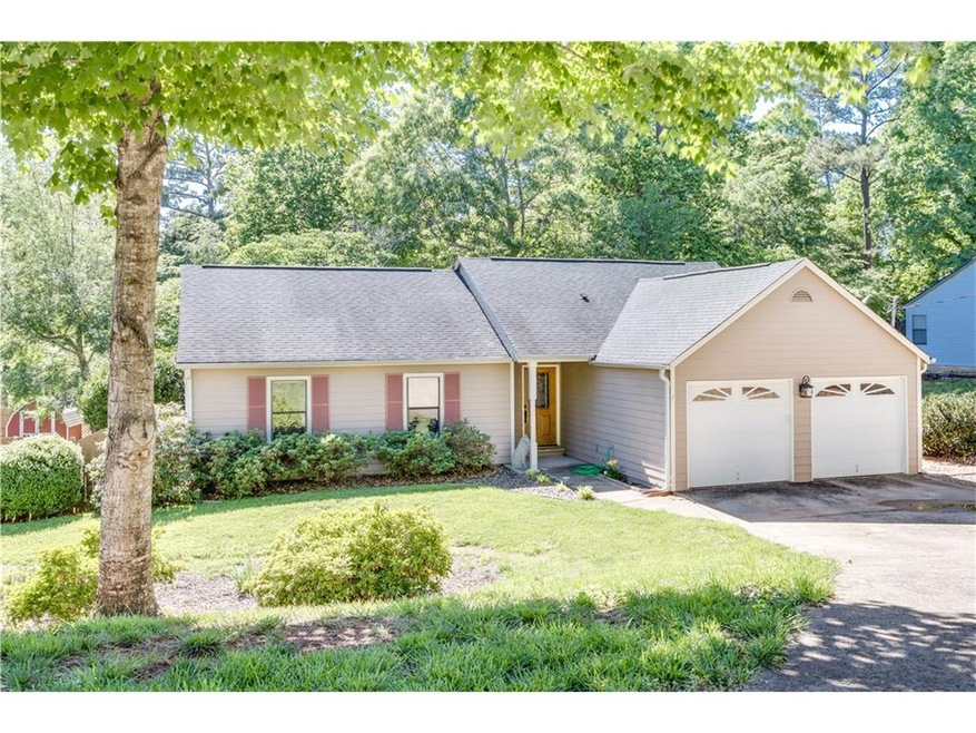 1907 Grant Ln, Woodstock, GA 30188 - photo 1