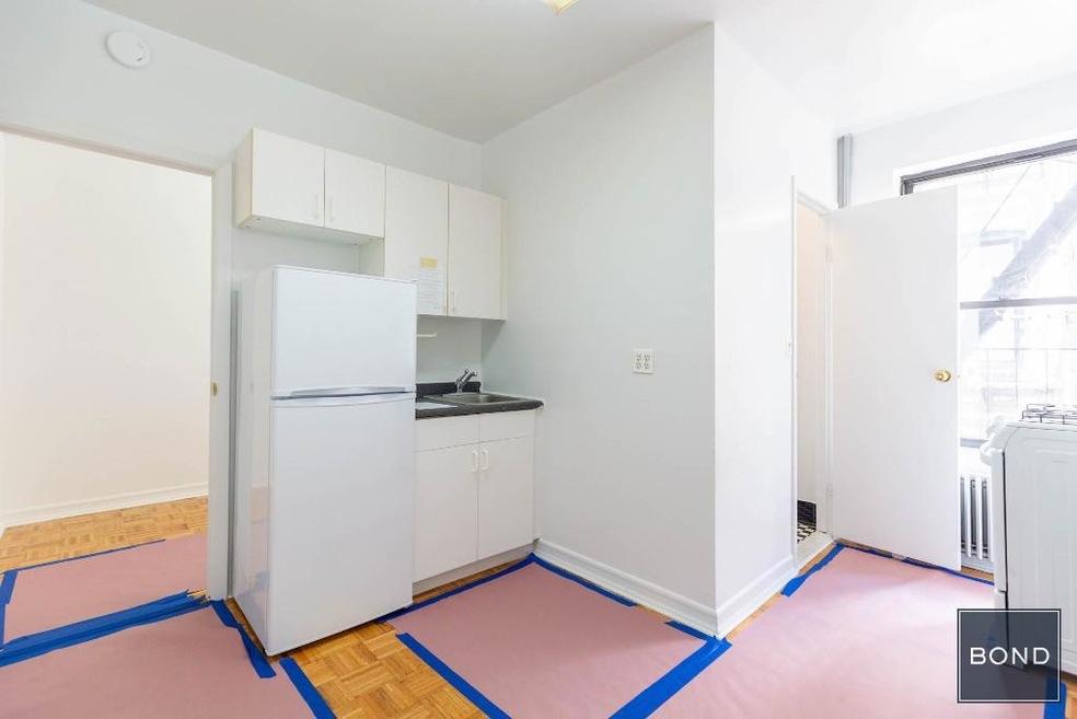 164 Mott St unit 4-D, New York, NY 10013 - photo 1