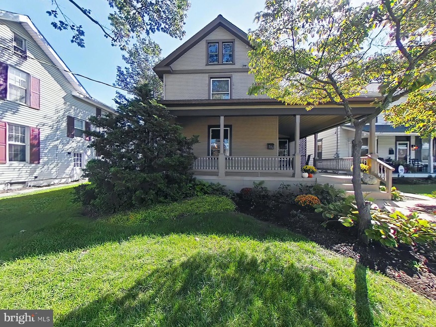 336 S Market Ave, Mount Joy, PA 17552 - photo 1