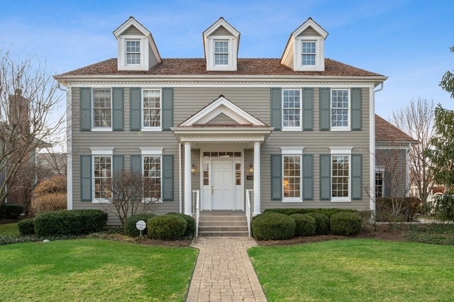 1498 Midway Ln, Glenview, IL 60026 - photo 1