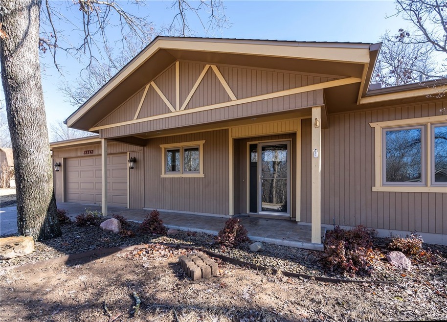 7 Cheddar Cir, Bella Vista, AR 72715 - photo 1