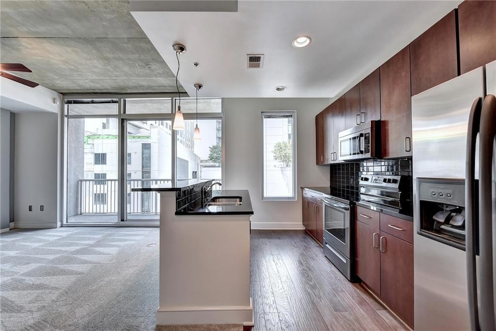 44 Peachtree Place NE unit 828, Atlanta, GA 30309 - photo 1