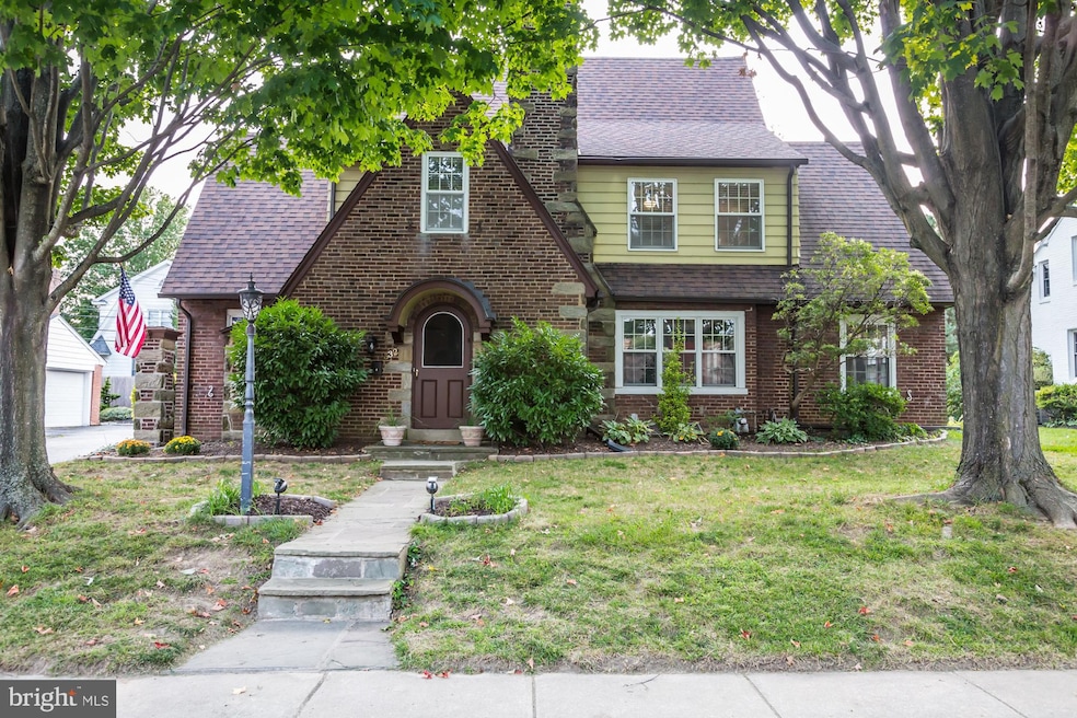 532 Fairfax Rd, Drexel Hill, PA 19026 - photo 1