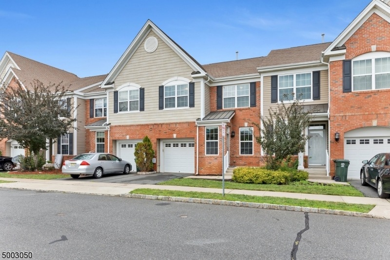 19 William Blow Ct unit 9019, Edison, NJ 08837 - photo 1