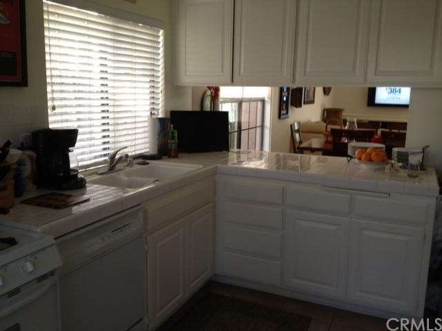 Nice Large Kitchen