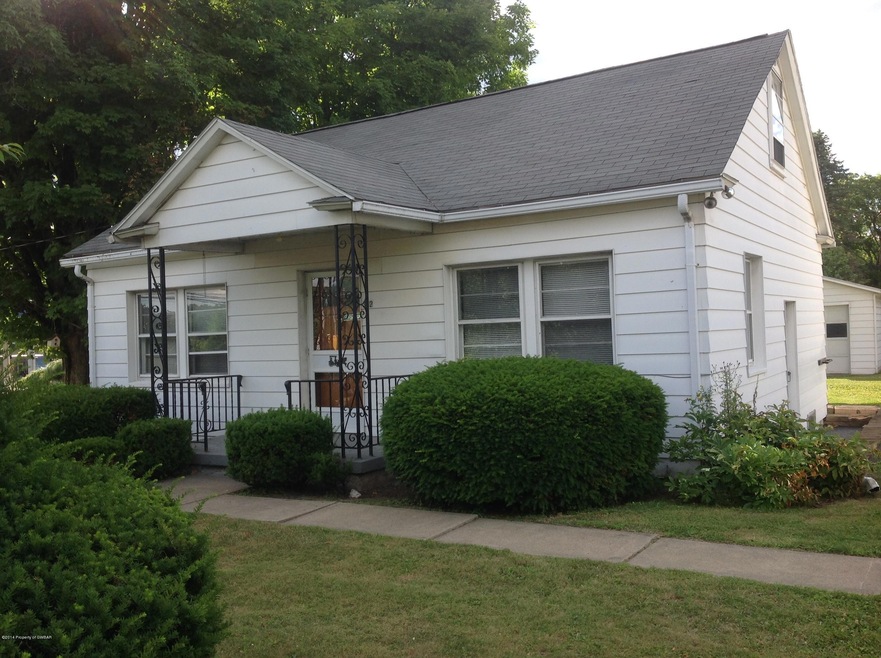 382 Carverton Rd, Wyoming, PA 18644 - photo 1