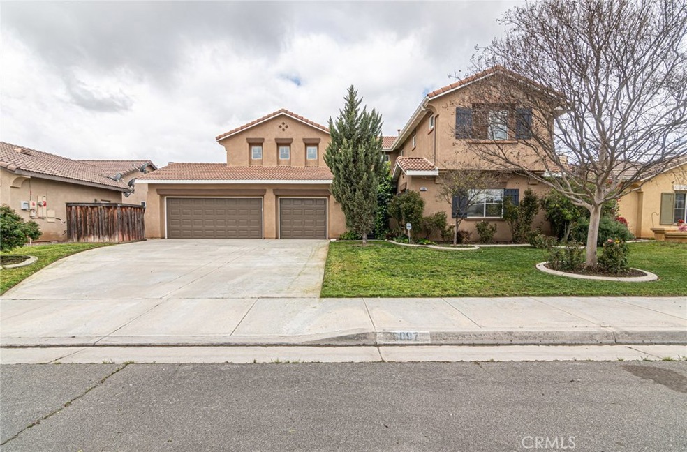 35897 Avignon Ct, Winchester, CA 92596 - photo 1