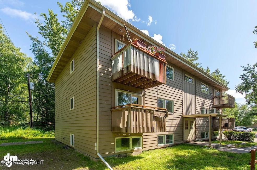 Six-Plex