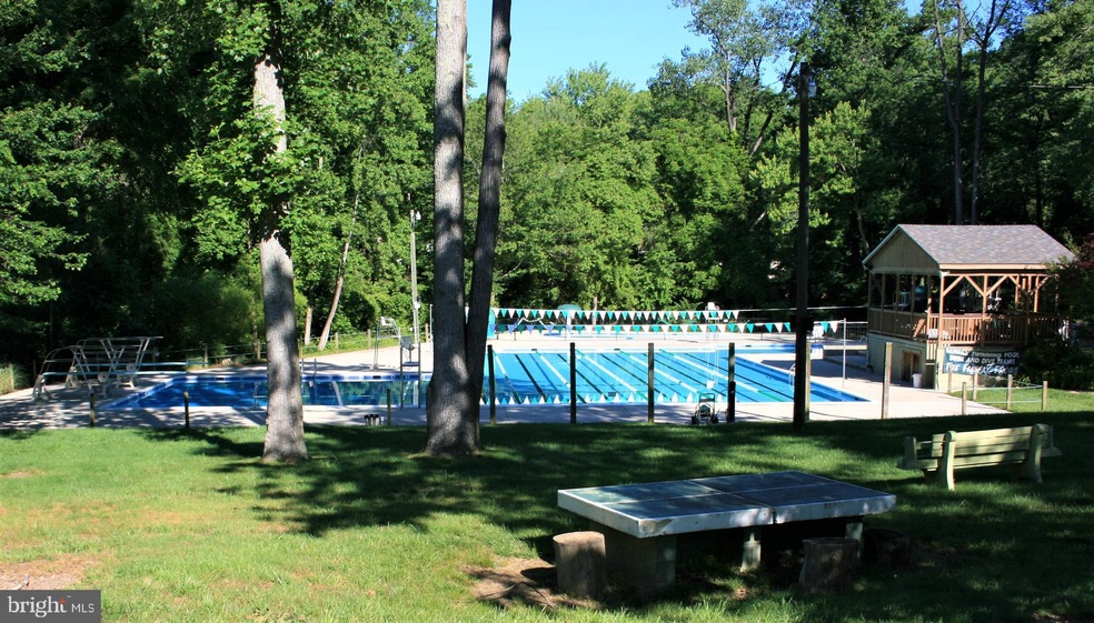 4517 Gilbertson Rd, Fairfax, VA 22032 - photo 1