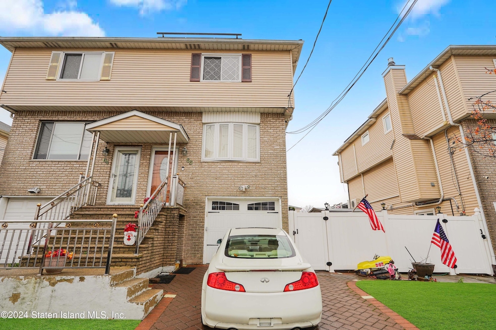 66 FOREST STREET
