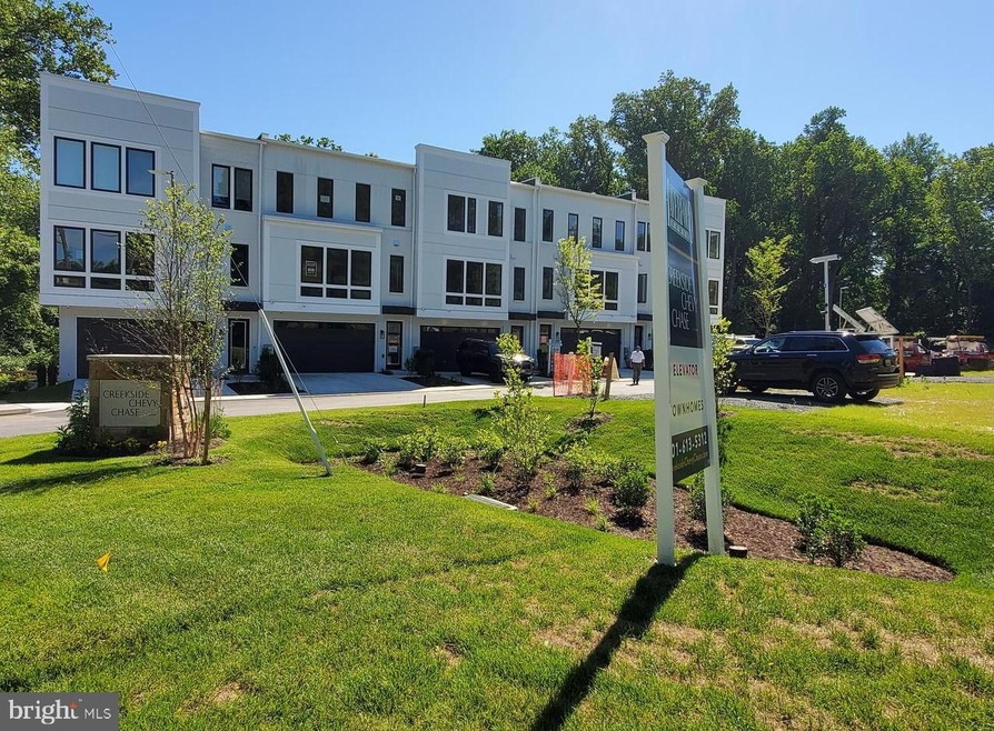 3737 Glenmoor Reserve Ln, Chevy Chase, MD 20815 - photo 1