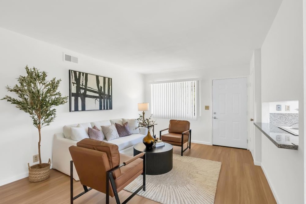 5660 Calmor Ave unit 4, San Jose, CA 95123 - photo 1