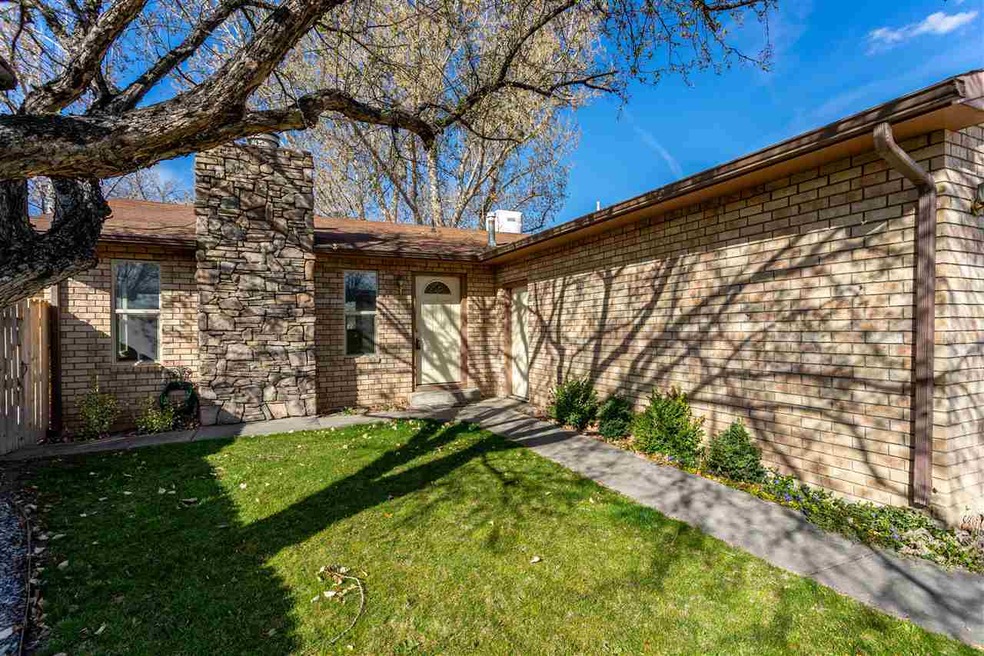 607 Arapahoe Way, Grand Junction, CO 81506 - photo 1