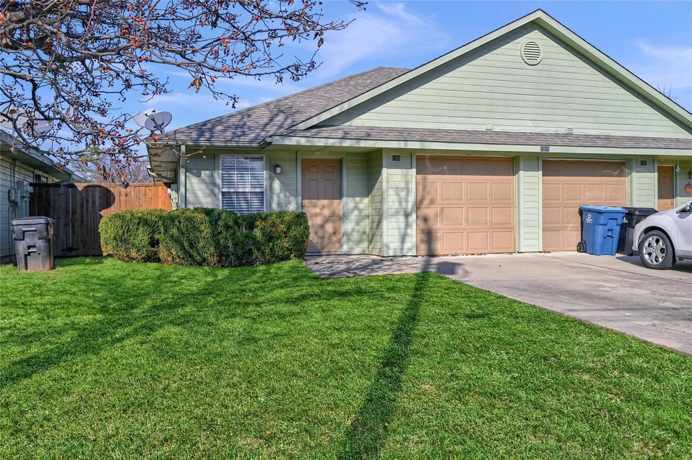 1015 Rice St unit 102, Denison, TX 75020 - photo 1