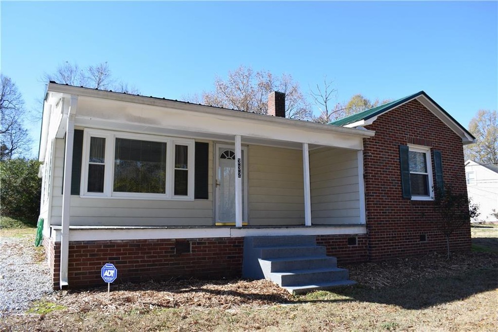 332 Stratford Rd, Archdale, NC 27263 - photo 1