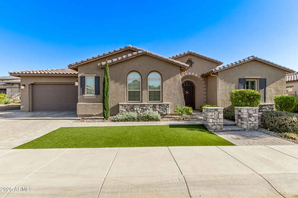 2027 E La Costa Ct, Gilbert, AZ 85298 - photo 1