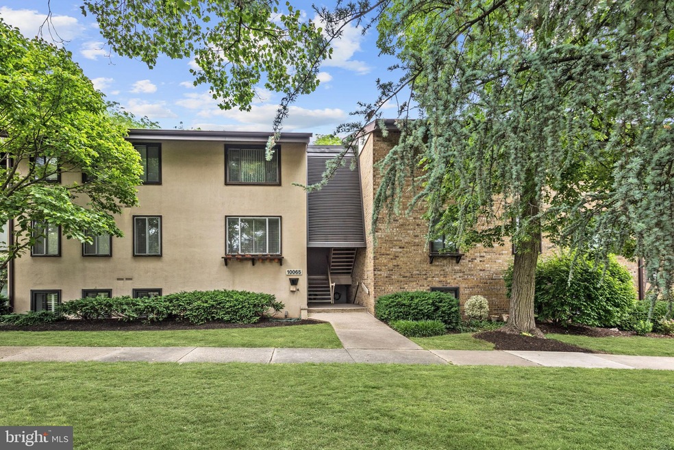 10065 Windstream Dr unit 6, Columbia, MD 21044 - photo 1