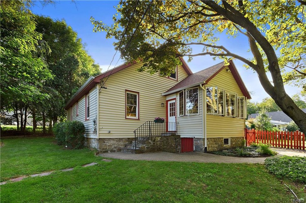 3121 Donald Ct, Mohegan Lake, NY 10547 - photo 1