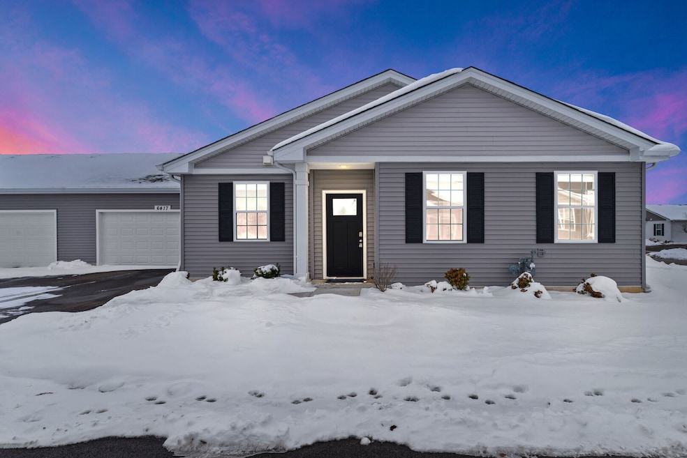 6417 Juniper Dr, Wonder Lake, IL 60097 - photo 1