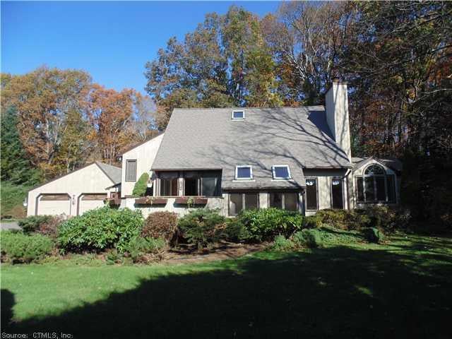 19 Cricket Ln, Burlington, CT 06013 - photo 1