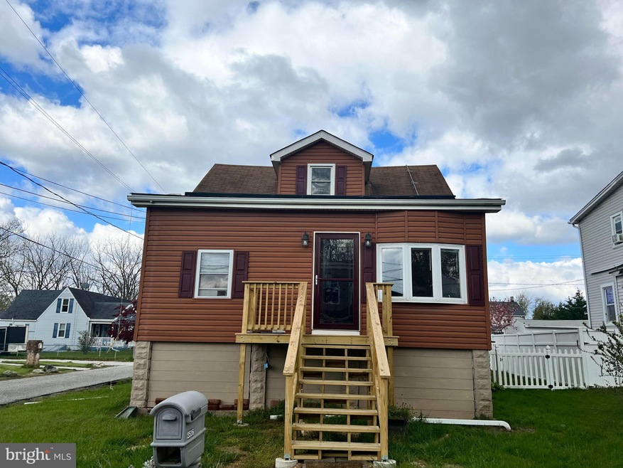 2516 S Snyder Ave, Sparrows Point, MD 21219 - photo 1