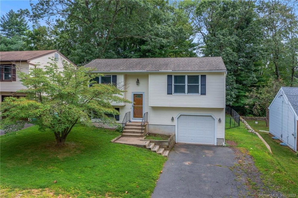 43 Litchfield Rd, Unionville, CT 06085 - photo 1