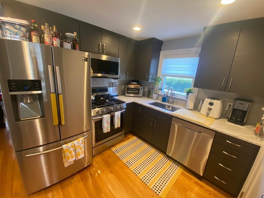 2 Newcroft Cir unit 1, Mattapan, MA 02126 - photo 1