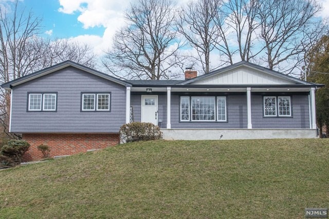 3 Mcrae Ct, West Caldwell, NJ 07006 - photo 1