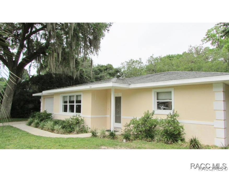 1120 S Waterview Dr  Inverness