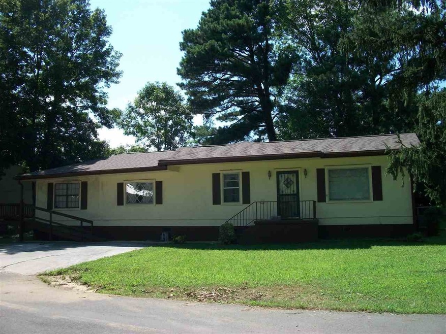 2505 Woodlawn Ave NW, Cleveland, TN 37312 - photo 1