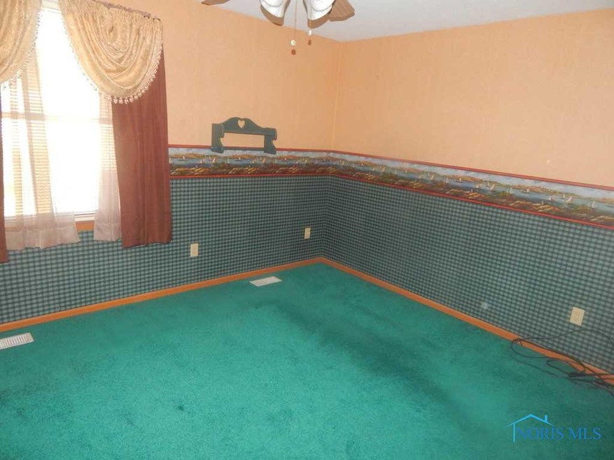 4228 Knollcrest Rd, Toledo, OH 43611 - photo 1