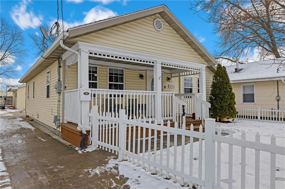 1723 E 24th St, Des Moines, IA 50317 - photo 1