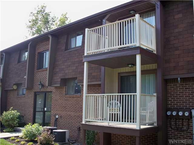 Exterior Front First floor 2 bedroom unit availabl