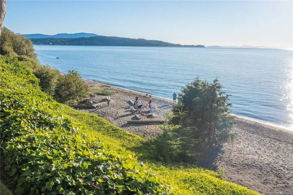 3003 Haxton Way, Bellingham, WA 98226 - photo 1