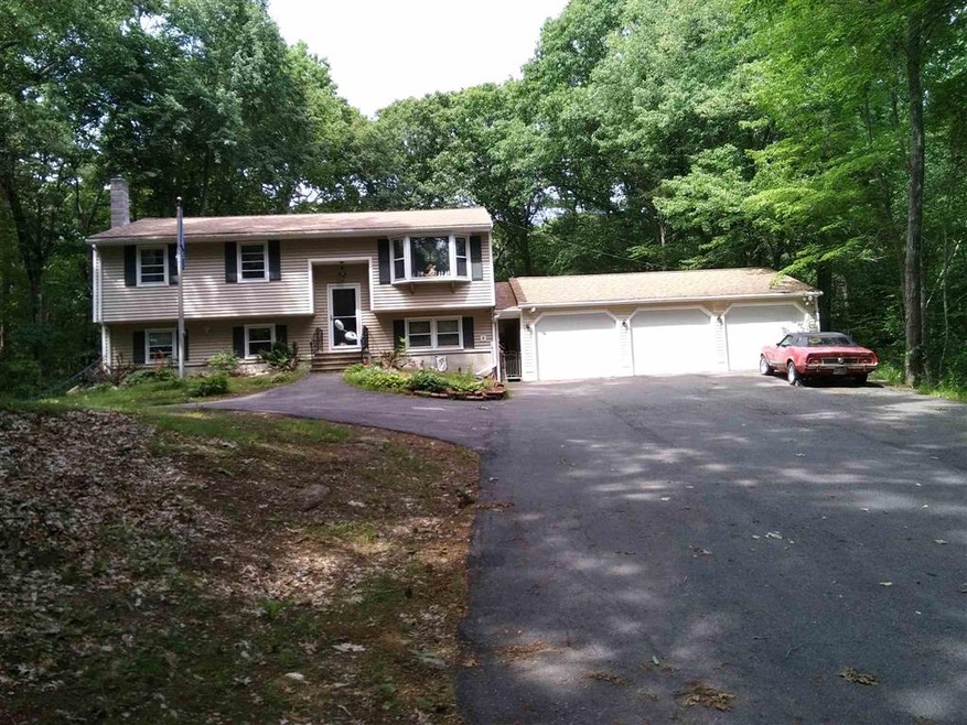 66 English Range Rd, Derry, NH 03038 - photo 1