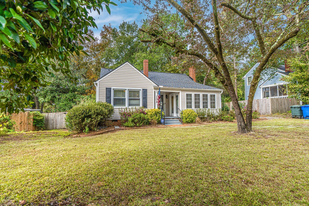 320 Pinecrest Dr, Fayetteville, NC 28305 - photo 1