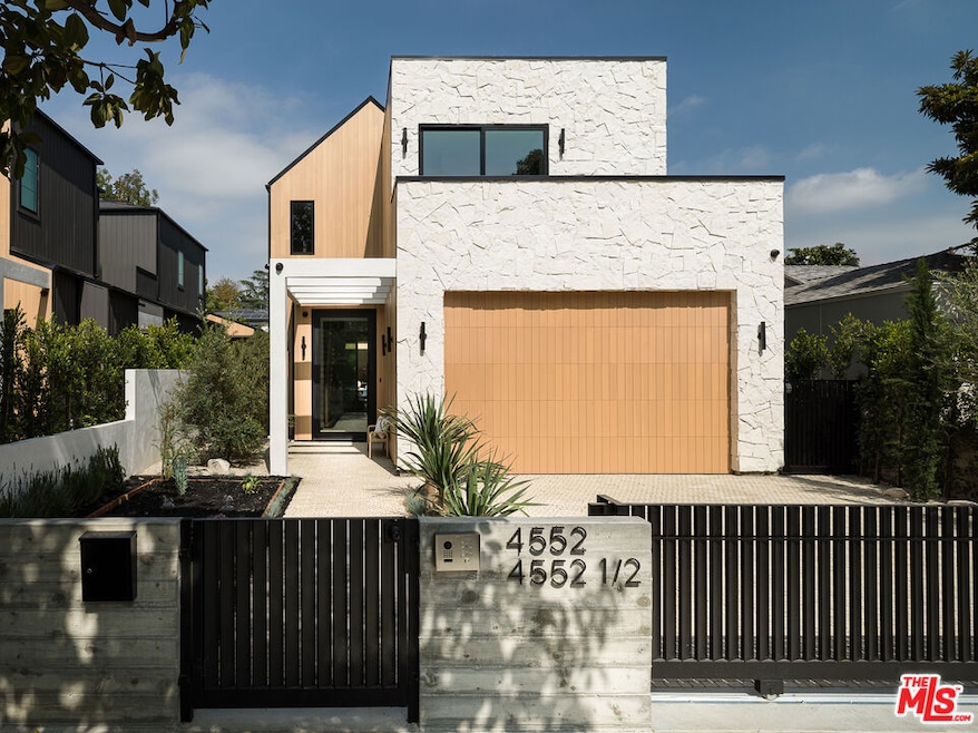 Sold $3,485,000 • Co-Listing Agent