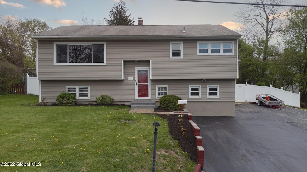 26 Western Ave, Rensselaer, NY 12144 - photo 1