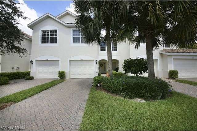 909 Hampton Cir, Naples, FL 34105 - photo 1