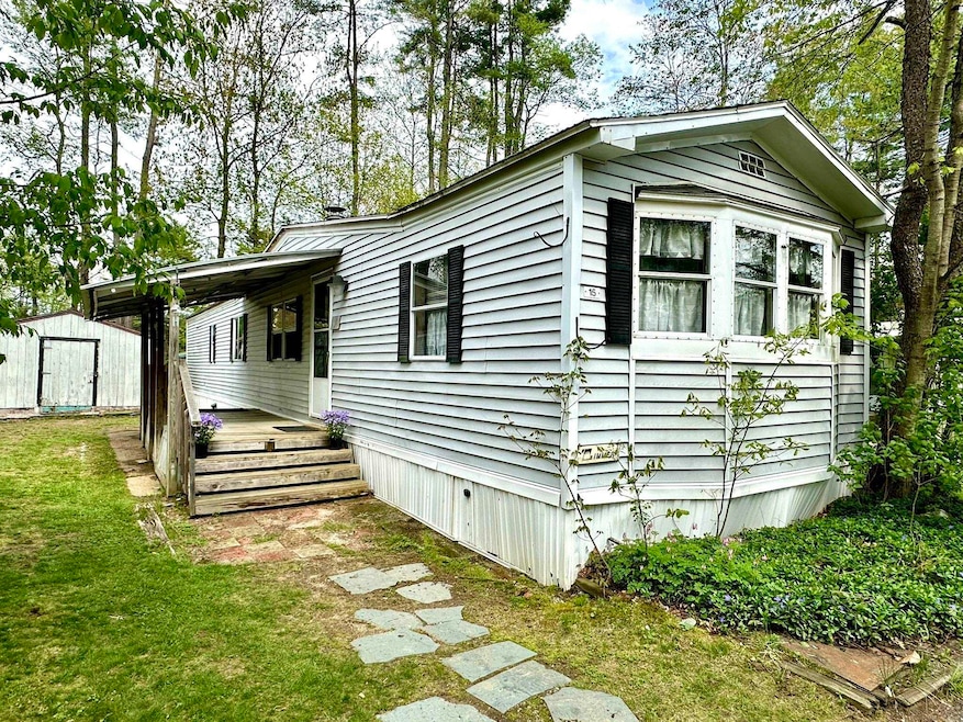 15 Blue Jay Ct, Keene, NH 03431 - photo 1