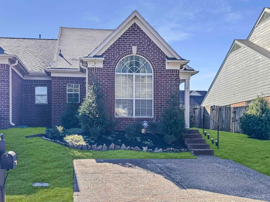 7035 S Estacada Way, Cordova, TN 38018 - photo 1