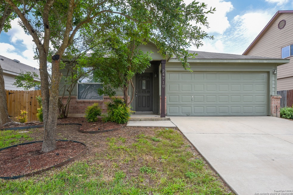 24710 Magnolia Falls, San Antonio, TX 78261 - photo 1