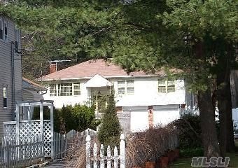 88 A Muttontown Rd, Syosset, NY 11791 - photo 1