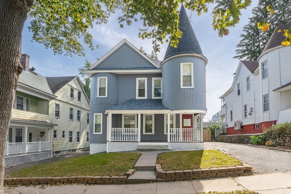 11 Isabella St, Worcester, MA 01603 - photo 1