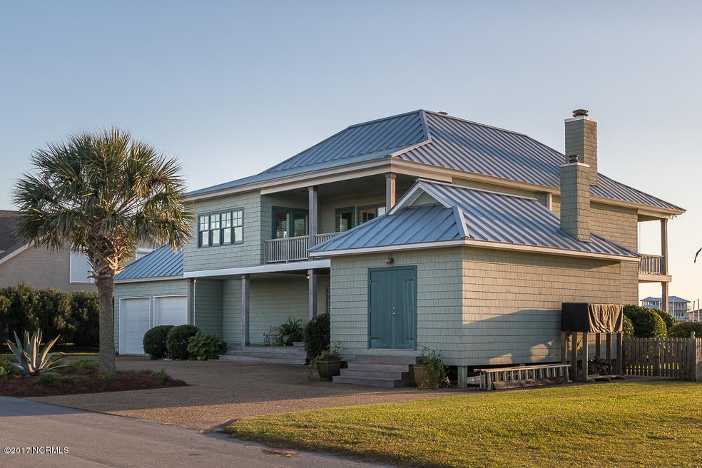 221 Bayview Blvd