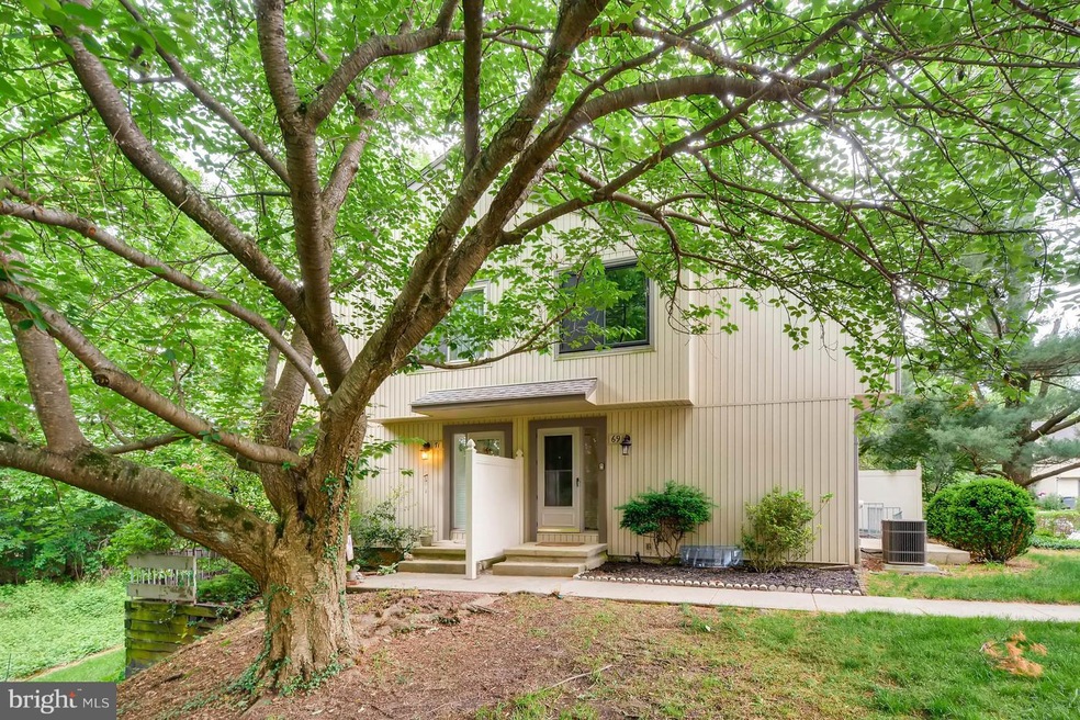 69 Dendron Ct, Parkville, MD 21234 - photo 1