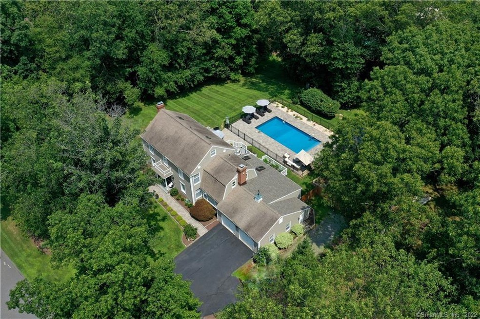 43 Lobsterback Rd, Trumbull, CT 06611 - photo 1