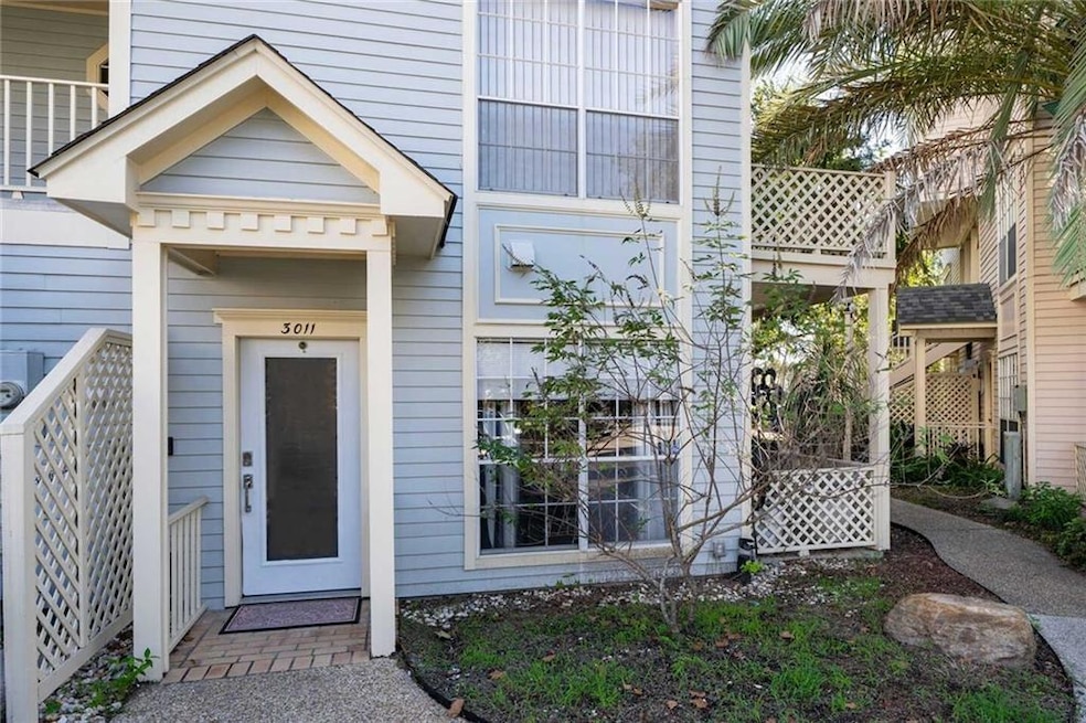 3011 Audubon Trace, New Orleans, LA 70121 - photo 1