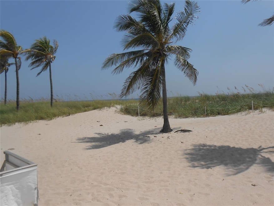 4540 N Ocean Dr unit 210, Lauderdale By the Sea, FL 33308 - photo 1