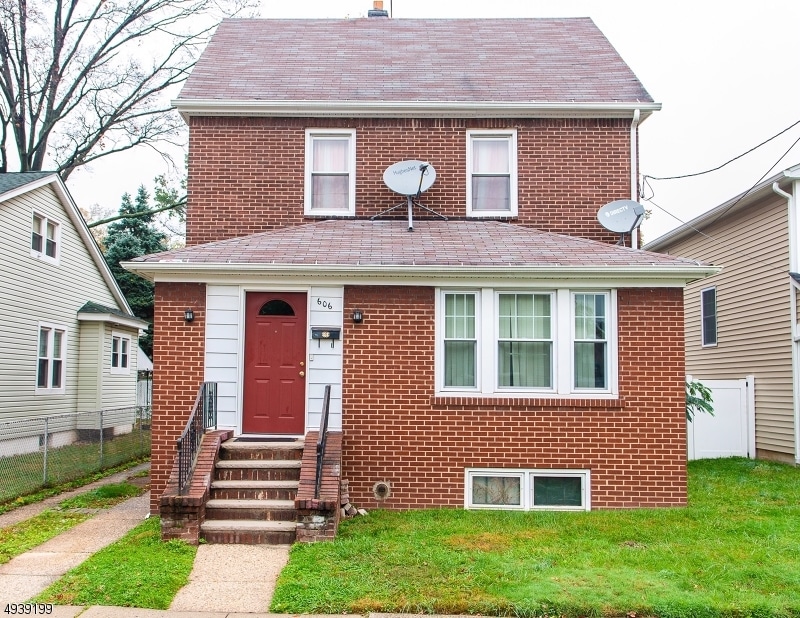 606 Harrison Place, Linden, NJ 07036 - photo 1